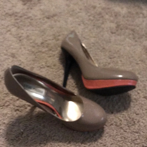 Steven Madden Platform Heels - Picture 2 of 5